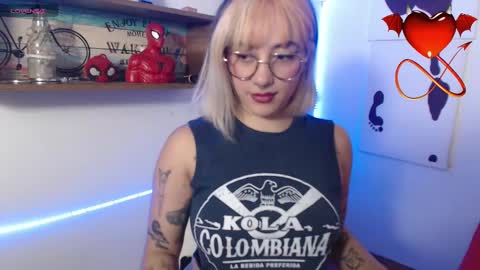 Snapshot of isabellakoff chatting on 11, 2, 2025 Tati - online show from 11, 2, 2025