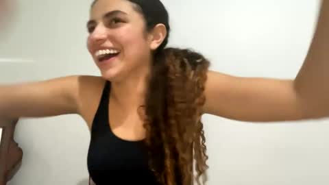 Isabella.. back again  online show from 27, 12, 2024