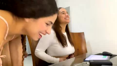 Isabella.. back again  online show from 3, 1, 2025