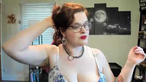 isabellamariedarcy online show from 3, 2, 2026