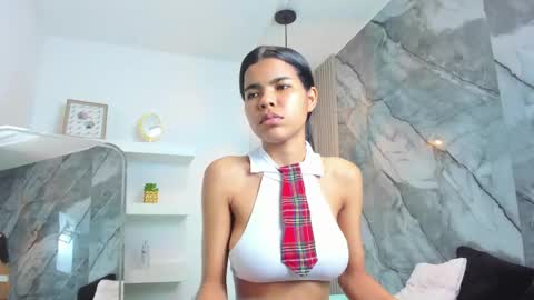 Snapshot of isabellamonet chatting on 12, 5, 2026 isabellamonet online show from 12, 5, 2026