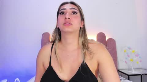  Martina  IG martissmith01 online show from 1, 2, 2025