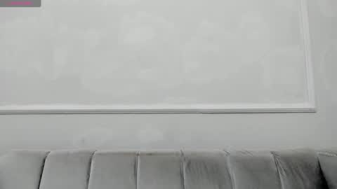 Isabellsmmith online show from 27, 1, 2025