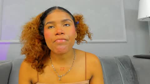 Isabellsmmith online show from 6, 2, 2025