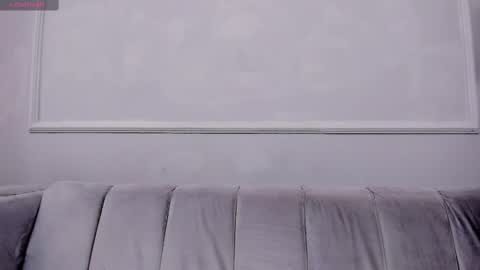 Isabellsmmith online show from 11, 2, 2025