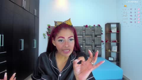 Hi mi name is Isabel  online show from 15, 1, 2025