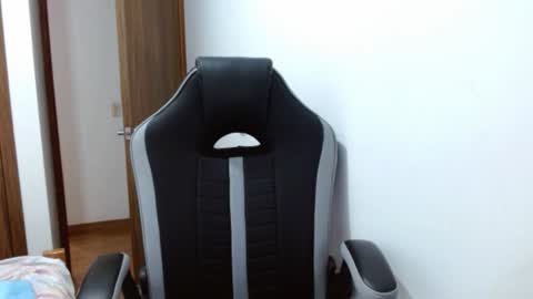 ISADORA online show from 31, 1, 2025