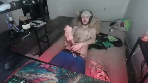 isaiahf24 online show from 13, 5, 2026