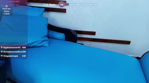 Snapshot of isamoon_ chatting on 4, 3, 2025 Isa online show from 4, 3, 2025