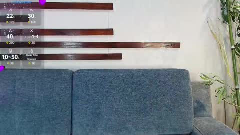 Snapshot of isamoon_ chatting on 13, 9, 2025 Isa online show from 13, 9, 2025