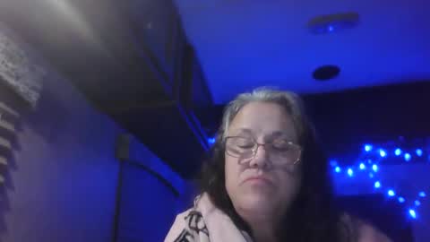 Snapshot of iseestarz420 chatting on 8, 12, 2024 Iseestarz420 online show from 8, 12, 2024