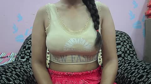 Snapshot of ishika_singh_ chatting on 18, 6, 2026 ishika_singh_ online show from 18, 6, 2026