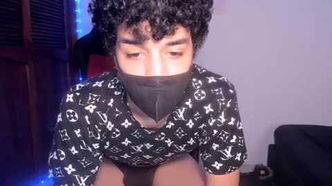 Isidro online show from 6, 3, 2025