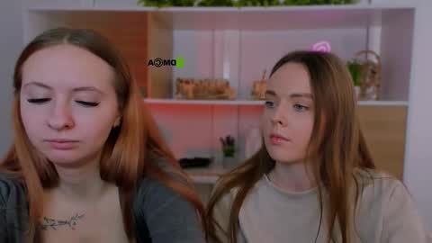 Snapshot of isla_dior chatting on 13, 10, 2025 isla_dior online show from 13, 10, 2025