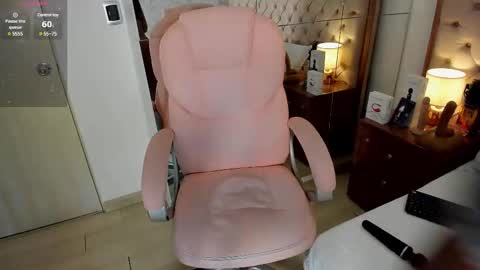 Vanessa online show from 6, 3, 2025