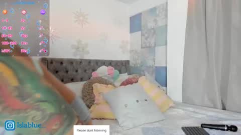 Isla Blue online show from 23, 2, 2026