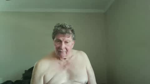 Snapshot of island625103 chatting on 12, 5, 2026 island625103 online show from 12, 5, 2026