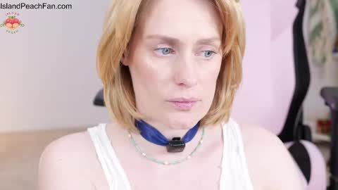 Lou  Peaches online show from 13, 4, 2026