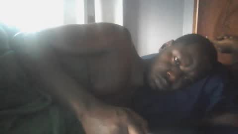 Snapshot of islandbey242 chatting on 16, 5, 2026 islandbey242 online show from 16, 5, 2026