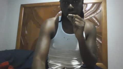 Snapshot of islandbey242 chatting on 18, 6, 2026 islandbey242 online show from 18, 6, 2026