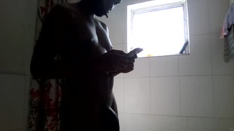 Snapshot of islandbey242 chatting on 18, 7, 2026 islandbey242 online show from 18, 7, 2026