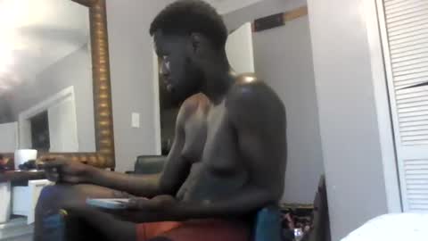 Snapshot of islandbey242 chatting on 19, 7, 2026 islandbey242 online show from 19, 7, 2026