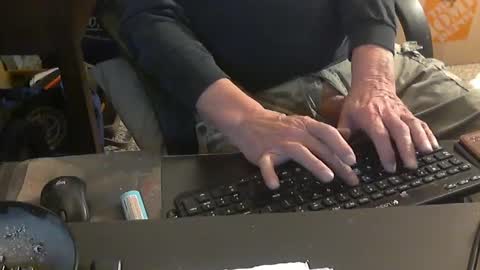 Snapshot of islandduke chatting on 22, 2, 2025 Duke online show from 22, 2, 2025