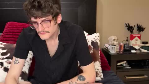 isocialmedia online show from 4, 3, 2026