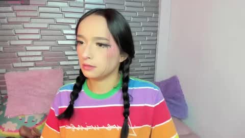 Snapshot of issa_garcia chatting on 20, 2, 2025 I S S A B E L A Igissaa ax Xlittleissa online show from 20, 2, 2025