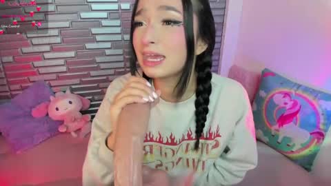 Snapshot of issa_garcia chatting on 24, 2, 2025 I S S A B E L A Igissaa ax Xlittleissa online show from 24, 2, 2025