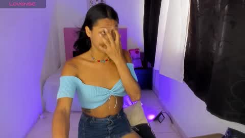 issa_kitty online show from 11, 10, 2025