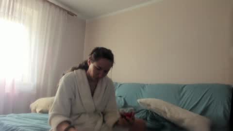 Snapshot of issabelle_69 chatting on 20, 12, 2024 Issabelle online show from 20, 12, 2024