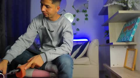 Issac online show from 21, 12, 2024