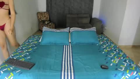 Isabella  online show from 16, 2, 2025