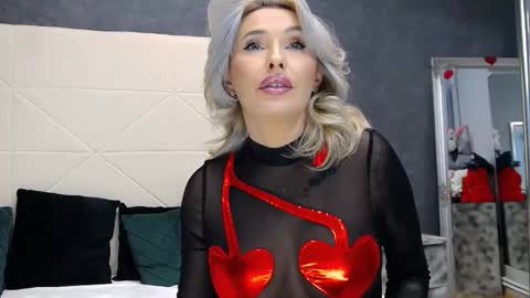 IssaSmyth online show from 11, 1, 2026