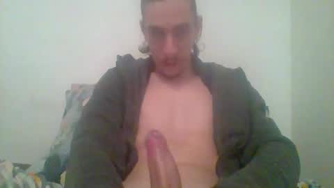 italianboy2894 online show from 3, 2, 2026