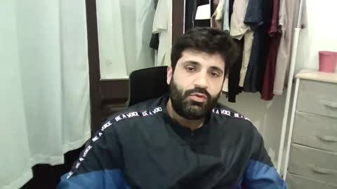 Snapshot of italianboybcn chatting on 31, 10, 2025 italianboybcn online show from 31, 10, 2025