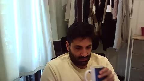 italianboybcn online show from 15, 11, 2025