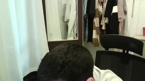 italianboybcn online show from 17, 11, 2025