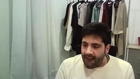 italianboybcn online show from 13, 1, 2026