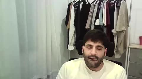 italianboybcn online show from 14, 1, 2026