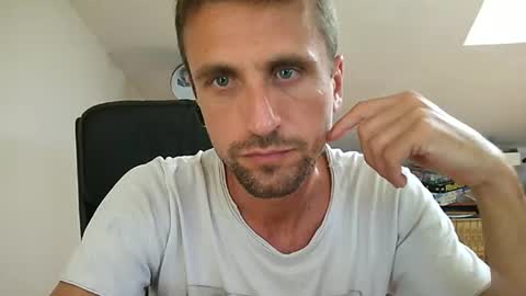 Snapshot of italiano116116 chatting on 14, 7, 2026 italiano116116 online show from 14, 7, 2026