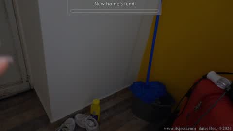 Jessi online show from 4, 12, 2024