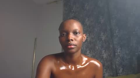 Snapshot of its_metney chatting on 17, 5, 2026 Metney online show from 17, 5, 2026