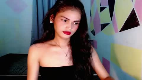 Snapshot of its_mirabel chatting on 24, 5, 2026 MIRABEL online show from 24, 5, 2026