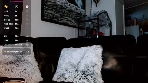 Pixie online show from 22, 4, 2026
