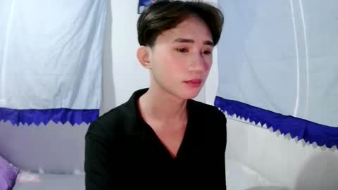 Snapshot of its_saya chatting on 17, 12, 2025 its_saya online show from 17, 12, 2025