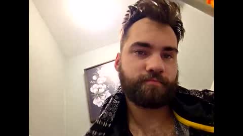 Snapshot of itsdaiton chatting on 1, 11, 2025 Daiton online show from 1, 11, 2025