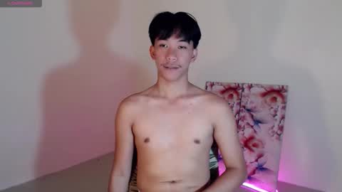 itsme_cxhennn online show from 11, 10, 2025