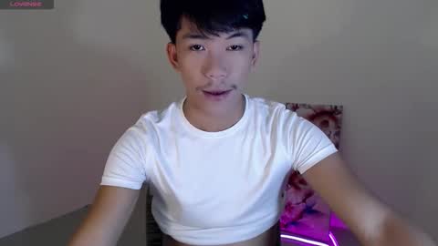itsme_cxhennn online show from 12, 10, 2025